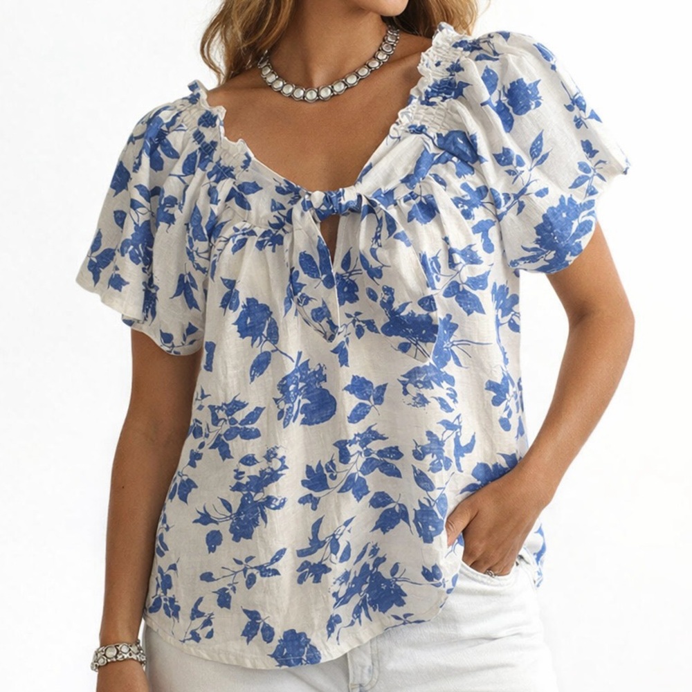 🆕 Floral Linen Tunic Top Ruffle Tie Front Light Smocking Periwinkle Blue White M